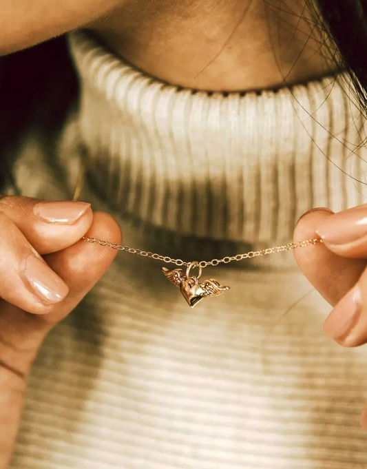 Minimalist Jewelry Trends You Need to Know in 2026