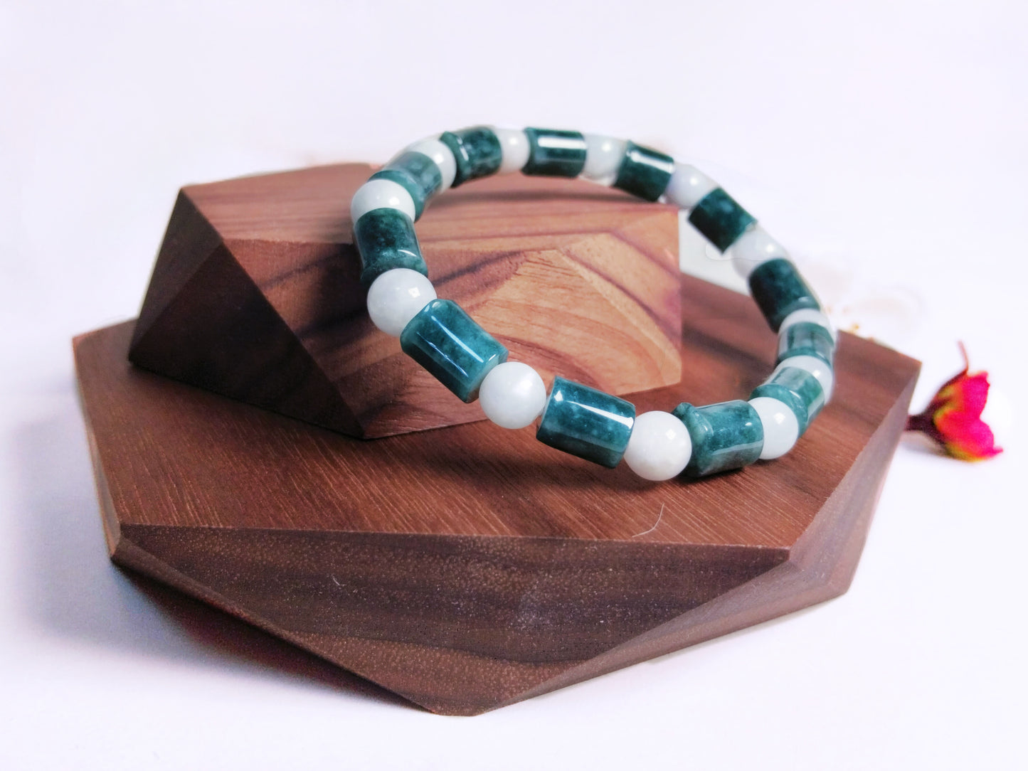 Forest Mist - Nature Jade Bracelet