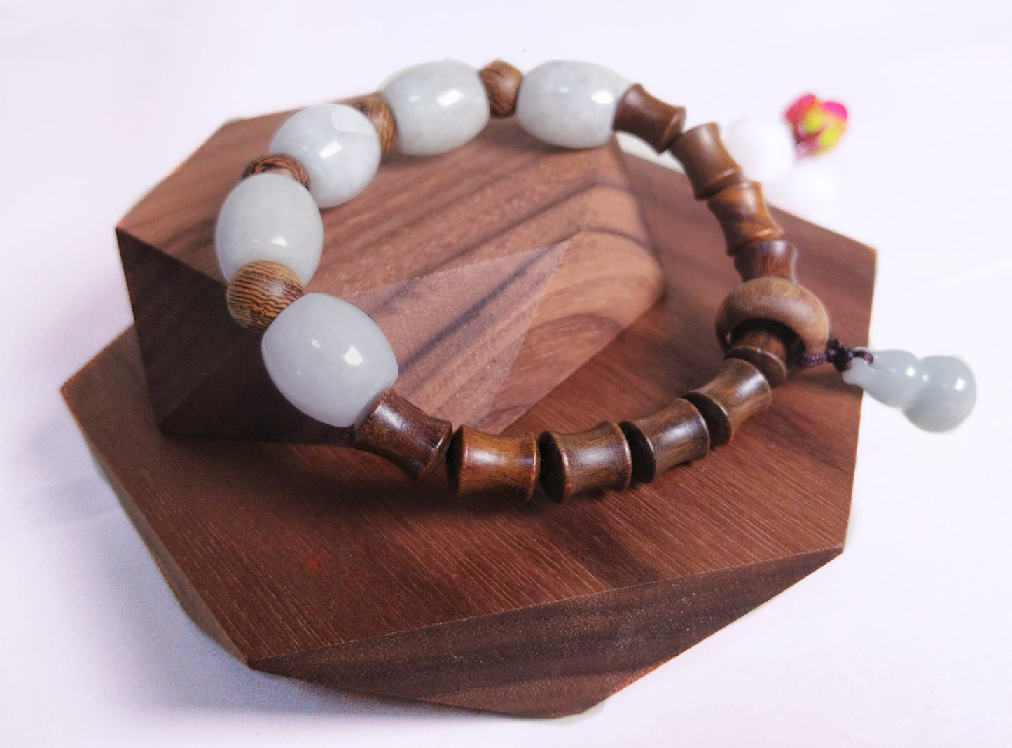 Dewdrops - Nature Jade Bracelet
