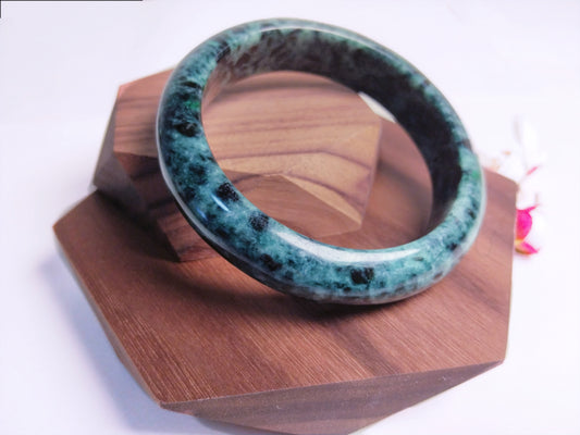 Tree Shadow - Nature Jade Bracelet