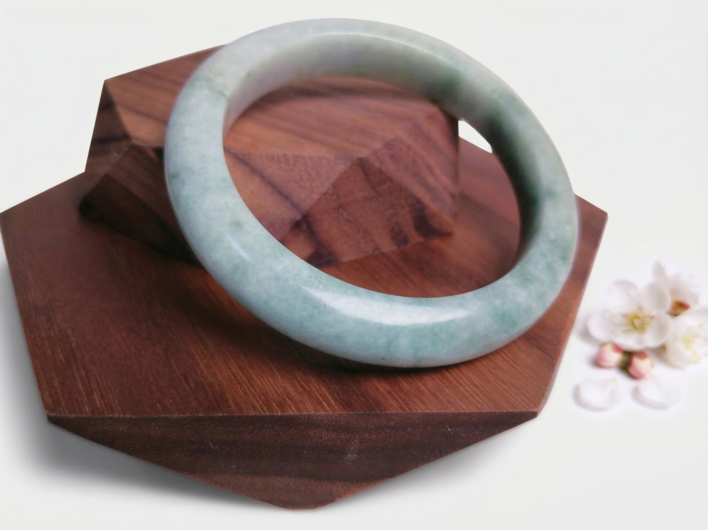 Brisa Marina - Pulsera de Jade Natural