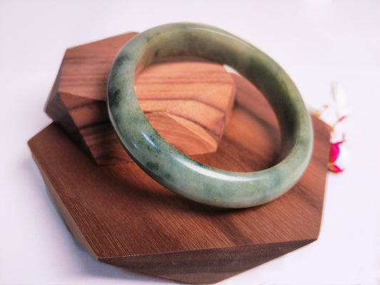 Midsummer - Nature Jade Bracelet