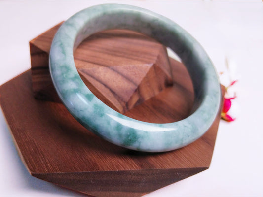 Still Water - Nature Jade Bracelet