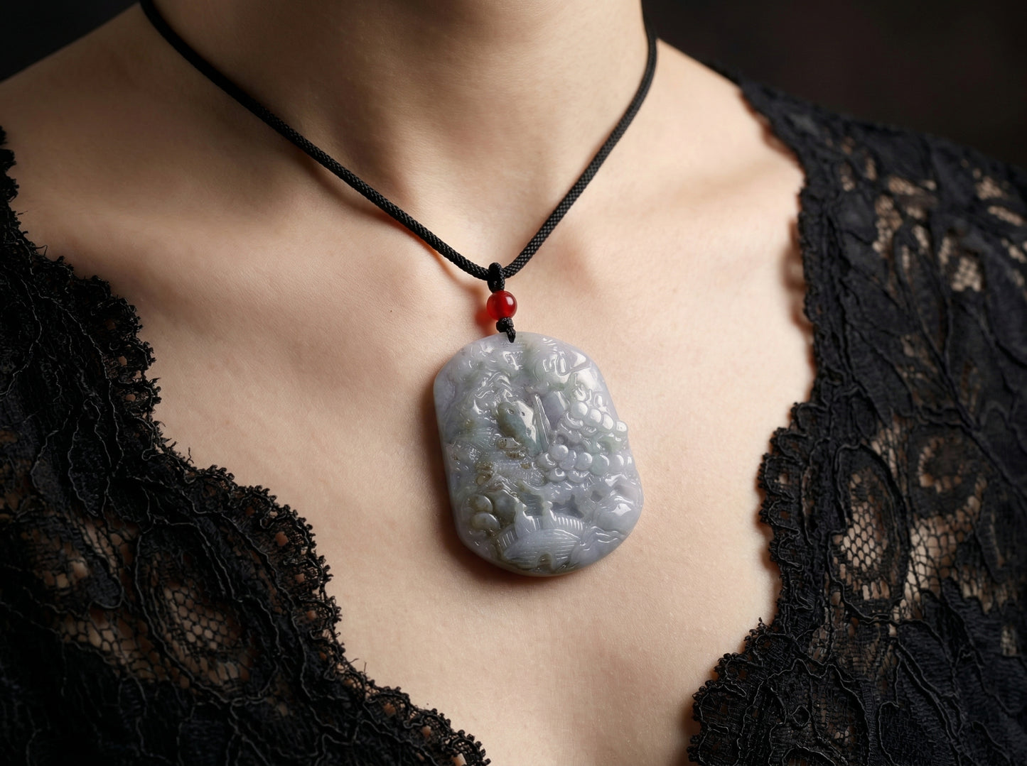 Colgante de jade Compañero de la Naturaleza