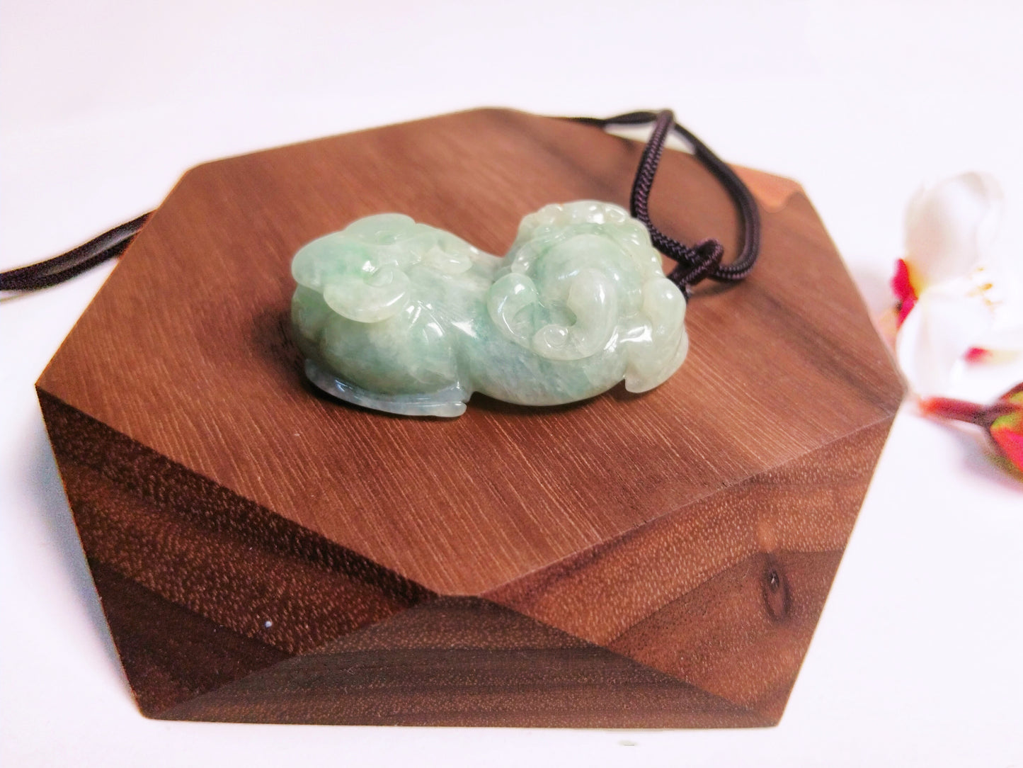 Divine Beast - Nature Jade Pendant