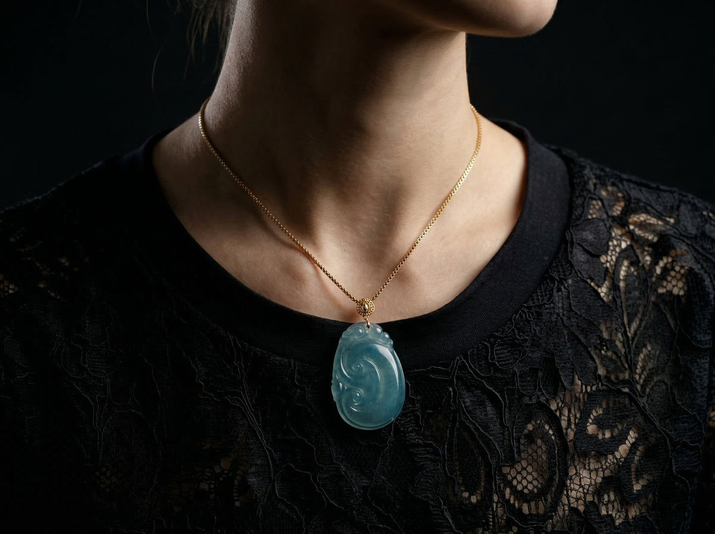 Echo - Colgante de jade natural