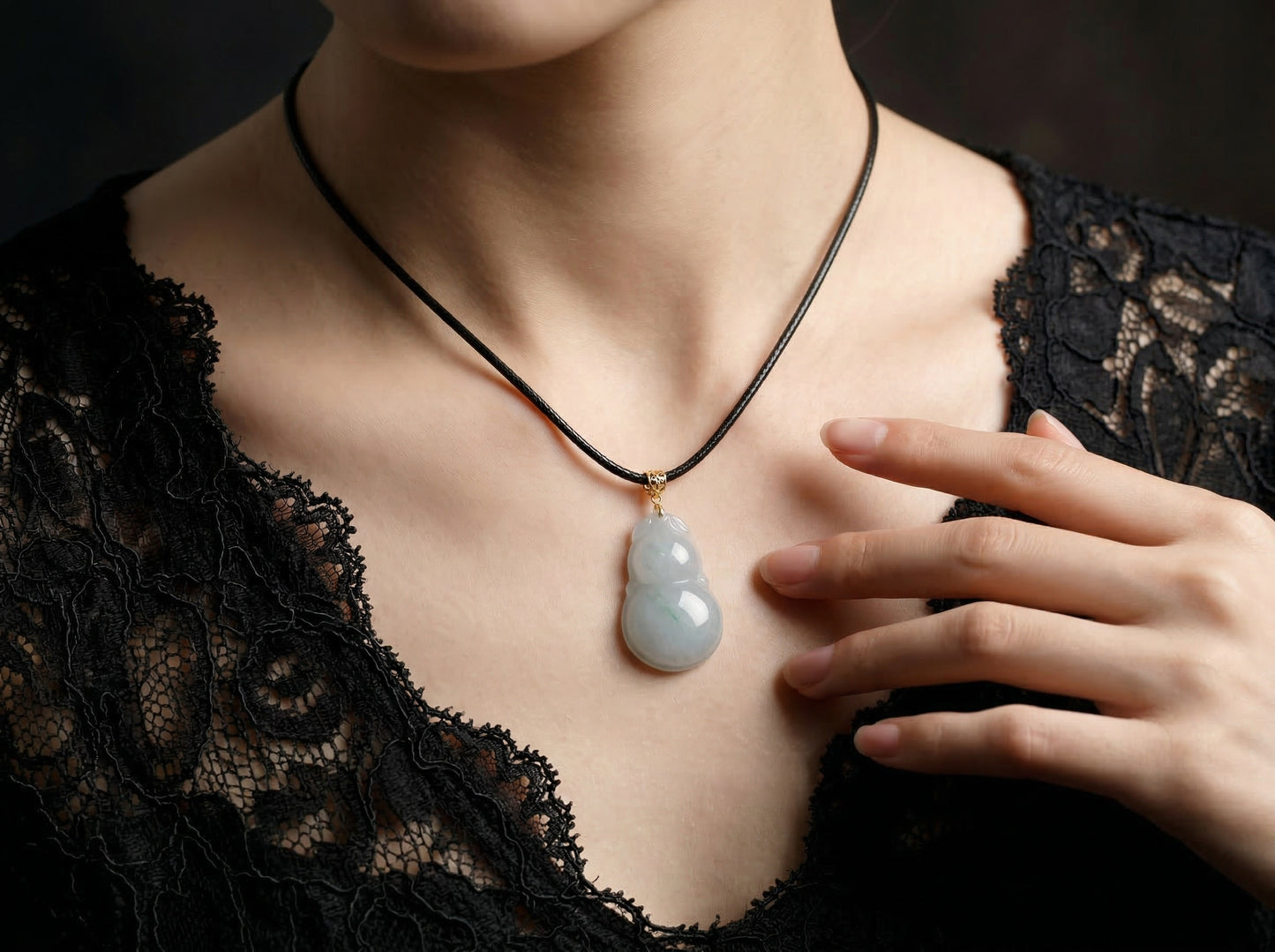Maternidad - Colgante de Jade Natural