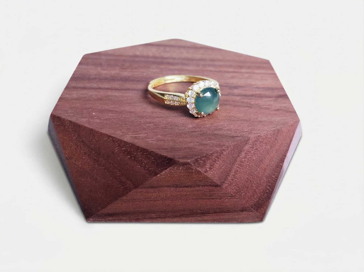 Lágrima de sirena - Anillo de jade natural